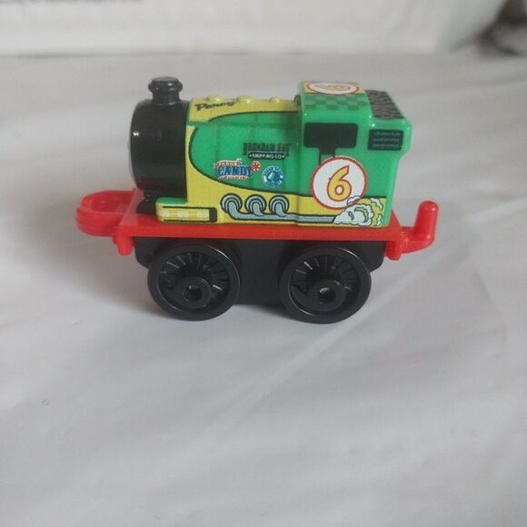 Thomas & Friends Minis Train Racing Percy 2014 Mattel Toy Green #6 - Picture 1 of 6